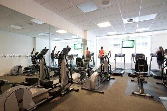 Small Image of 1750 NORTH BAYSHORE DR #1414, Miami Number 26