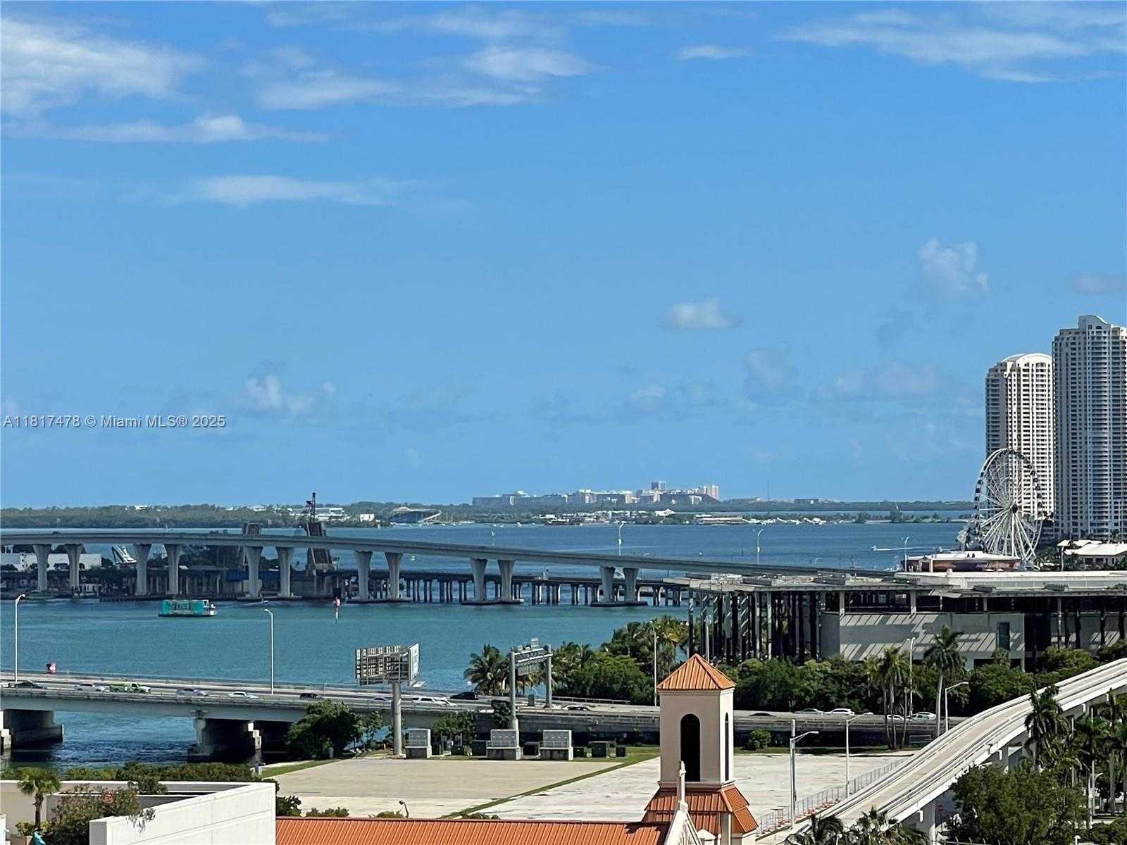 Small Image of 1750 NORTH BAYSHORE DR #1414, Miami Number 27