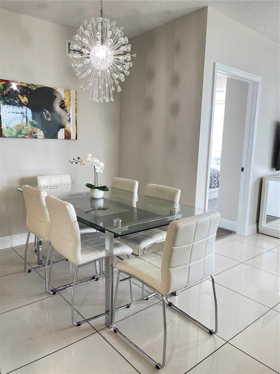 Small Image of 1750 NORTH BAYSHORE DR #1414, Miami Number 3