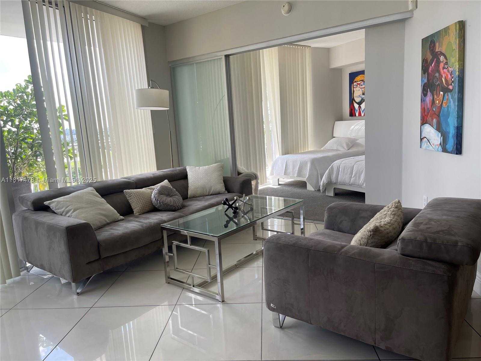 Small Image of 1750 NORTH BAYSHORE DR #1414, Miami Number 8