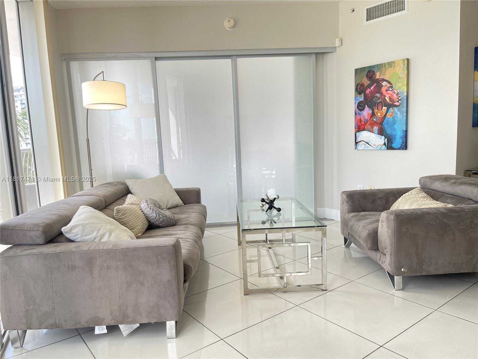 Small Image of 1750 NORTH BAYSHORE DR #1414, Miami Number 9