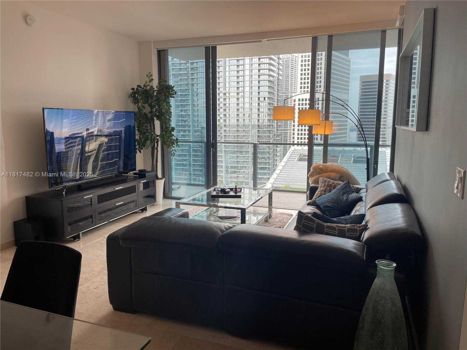 Small Image of 88 SOUTH WEST 7TH ST #2209, Miami Number 3