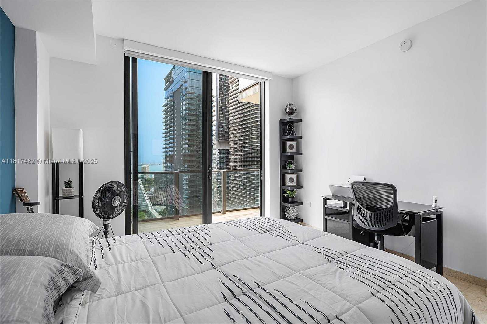 Small Image of 88 SOUTH WEST 7TH ST #2209, Miami Number 34