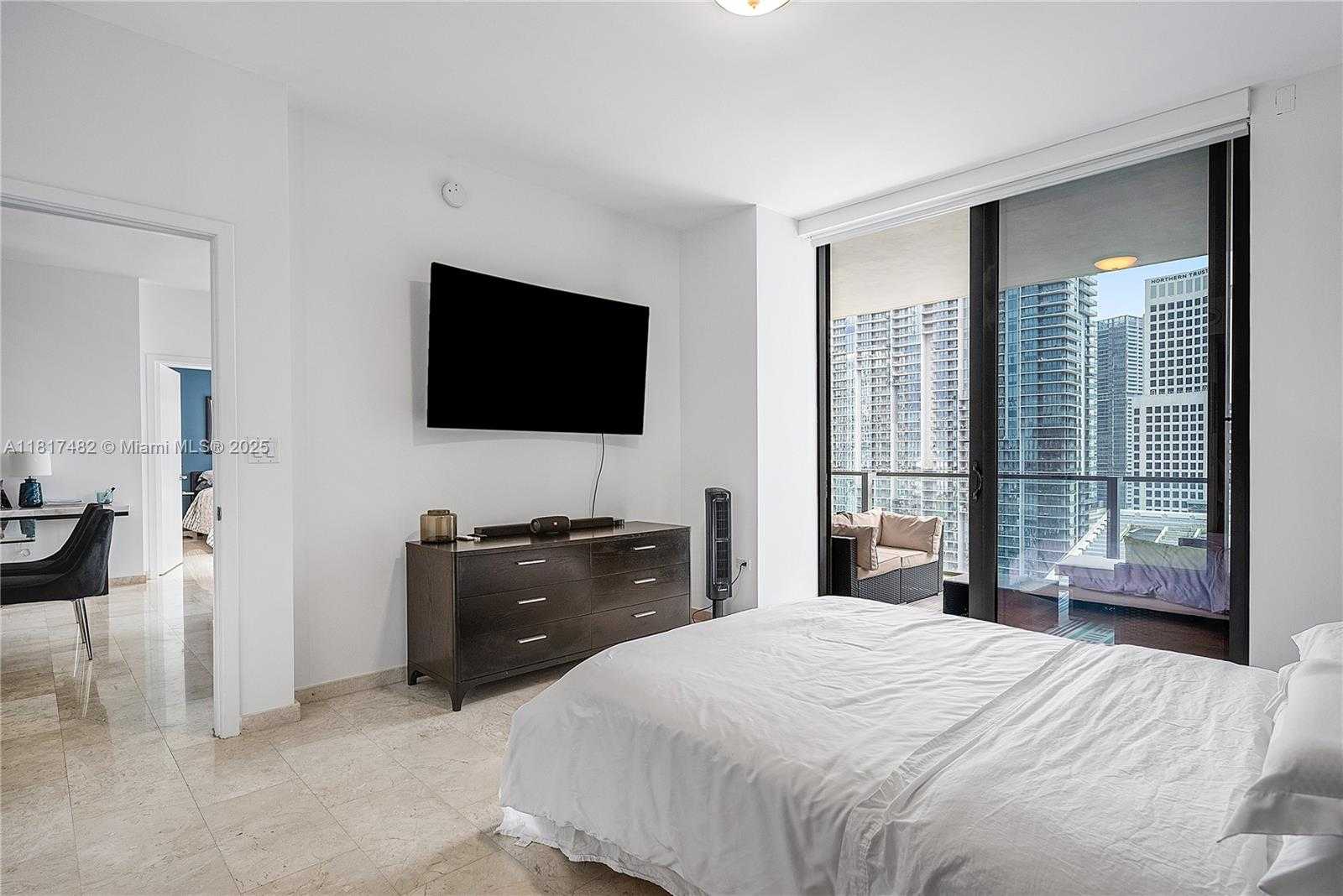 Small Image of 88 SOUTH WEST 7TH ST #2209, Miami Number 35