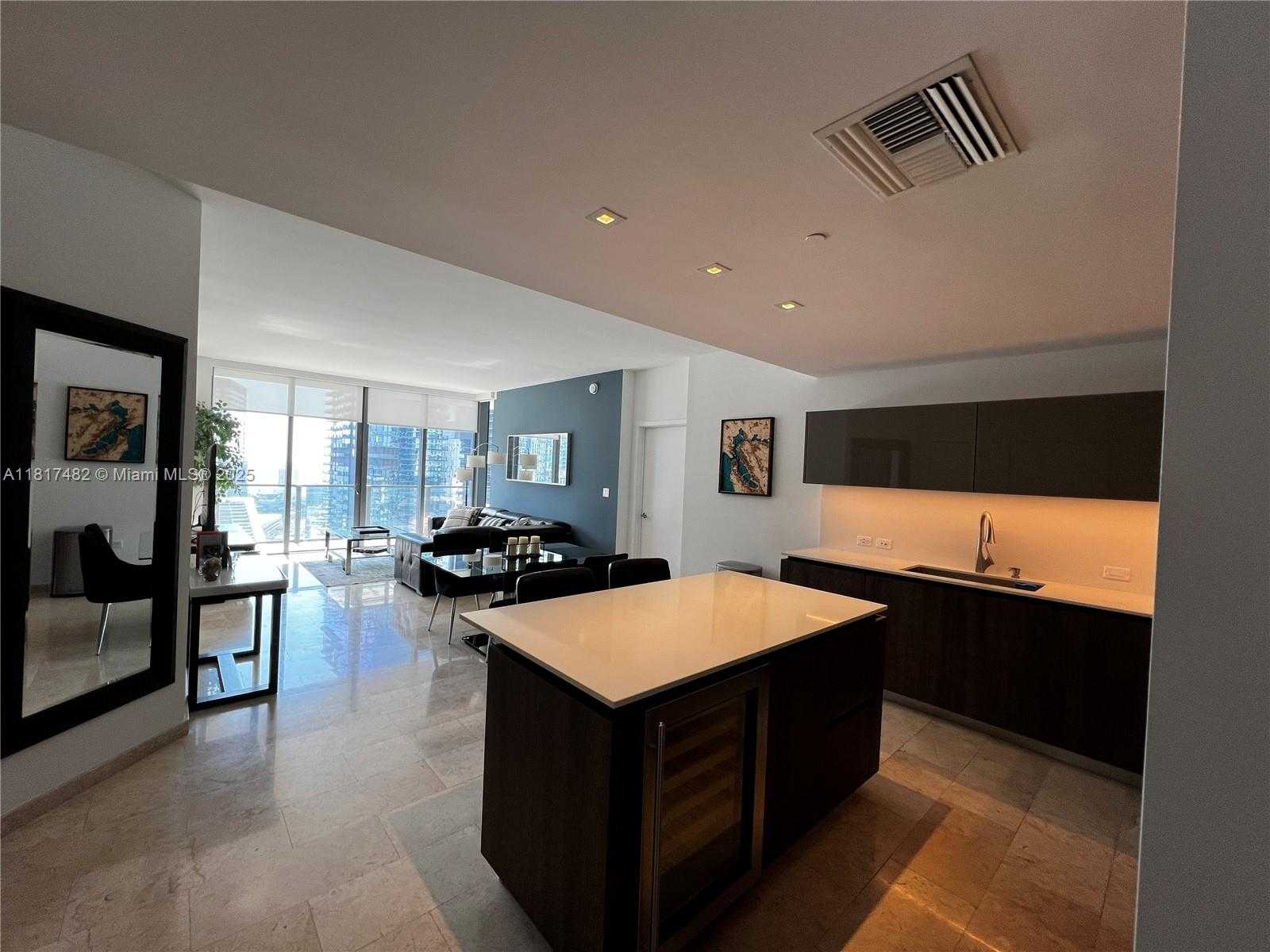 Small Image of 88 SOUTH WEST 7TH ST #2209, Miami Number 4