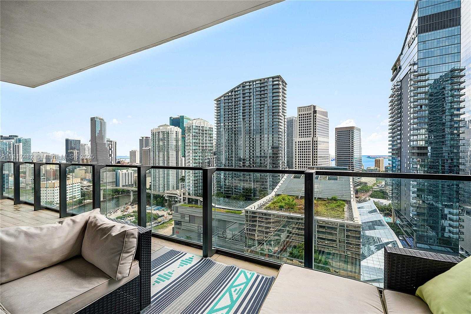 Small Image of 88 SOUTH WEST 7TH ST #2209, Miami Number 40