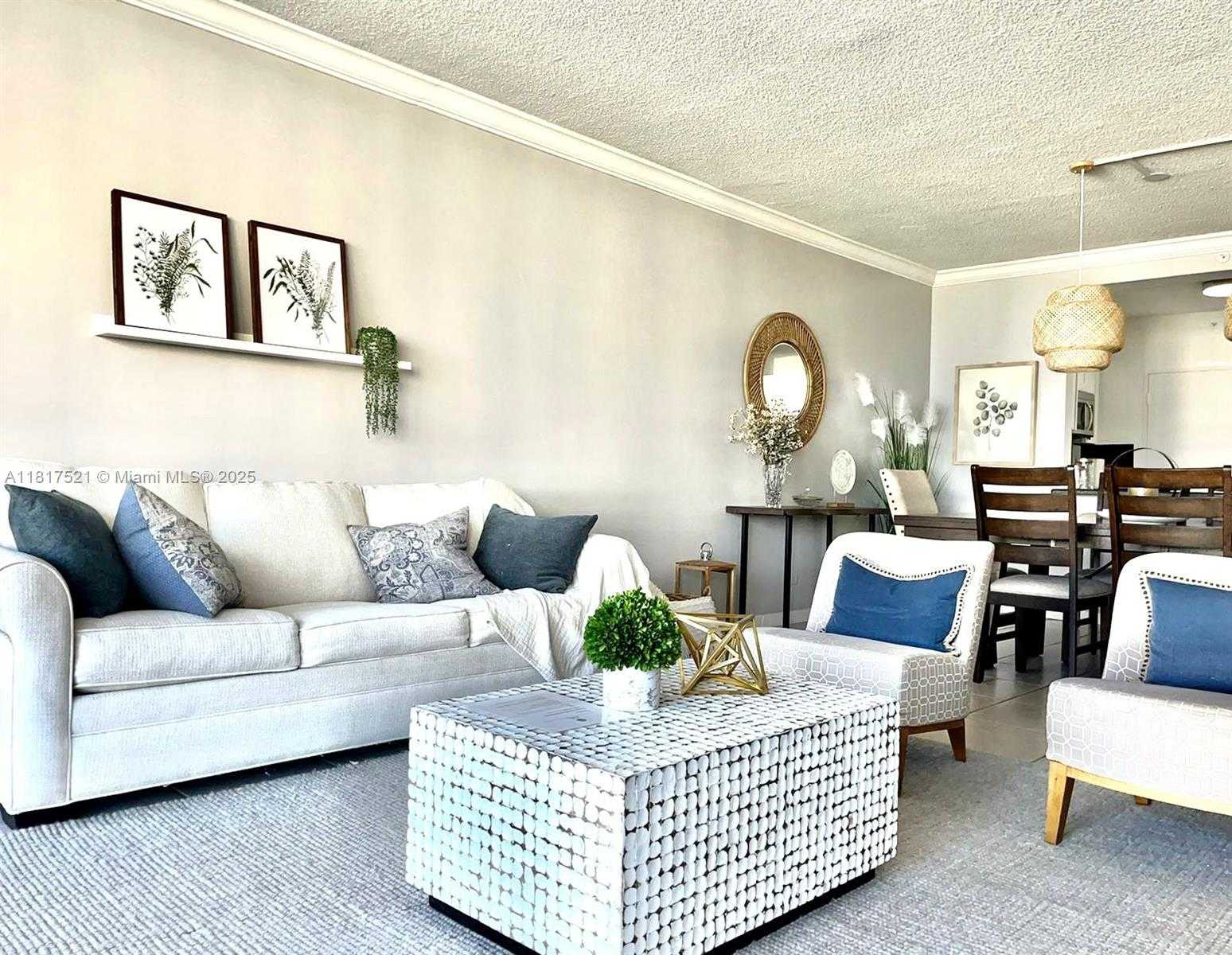 Small Image of 5601 COLLINS AVE #923, Miami Beach Number 20