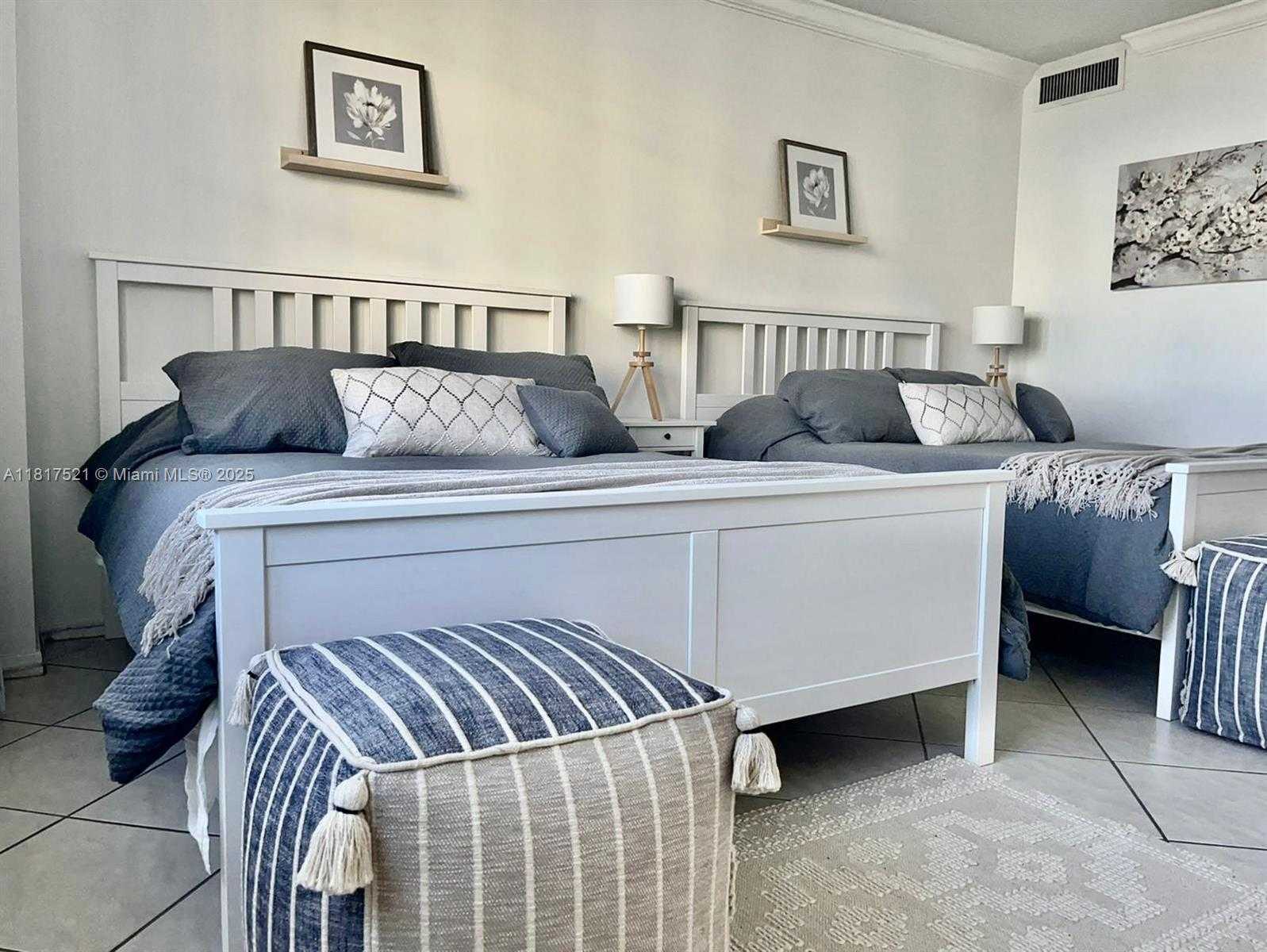 Small Image of 5601 COLLINS AVE #923, Miami Beach Number 31