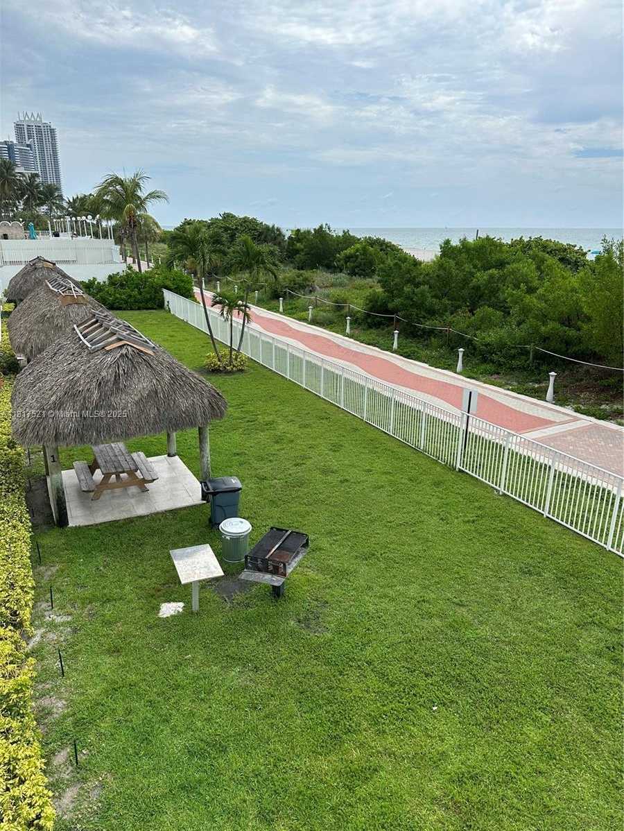 Small Image of 5601 COLLINS AVE #923, Miami Beach Number 38