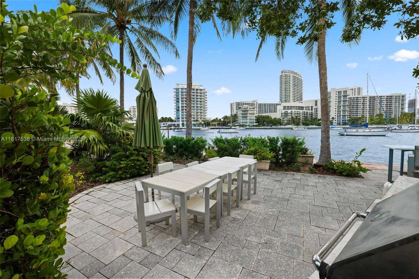 Small Image of 20 ISLAND AVE #605, Miami Beach Number 30
