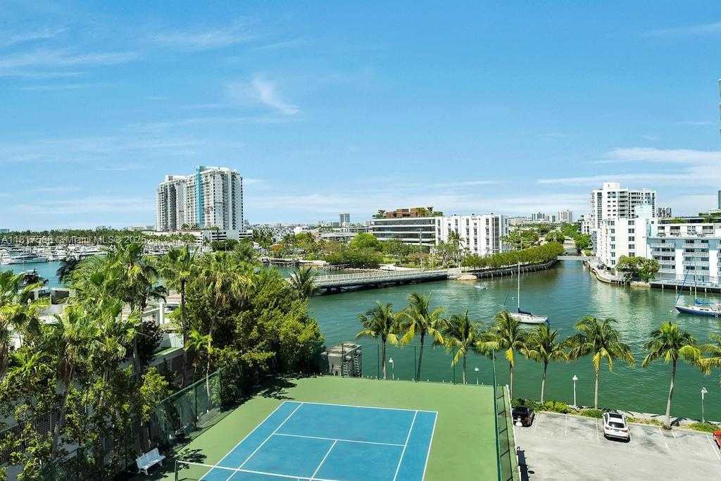 Small Image of 20 ISLAND AVE #605, Miami Beach Number 9