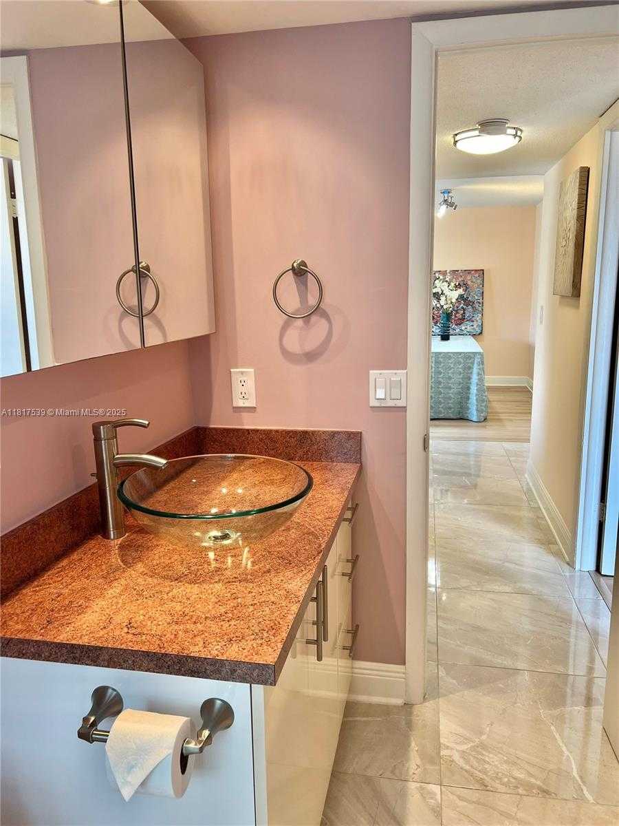 Small Image of 219 NORTH EAST 14TH AVE #401, Hallandale Beach Number 16