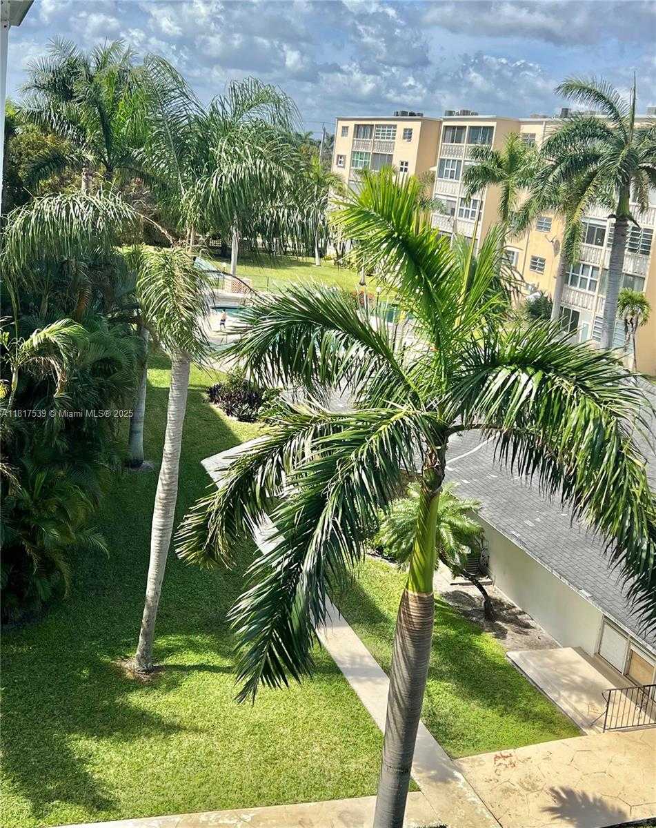 Small Image of 219 NORTH EAST 14TH AVE #401, Hallandale Beach Number 20