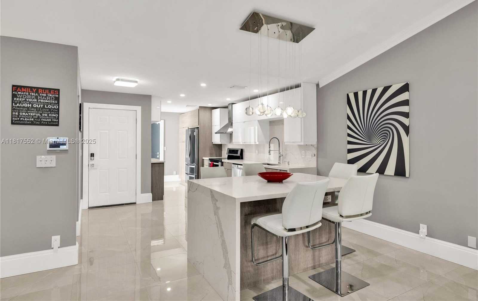 Small Image of 21595 CORONADO AVE, Boca Raton Number 7