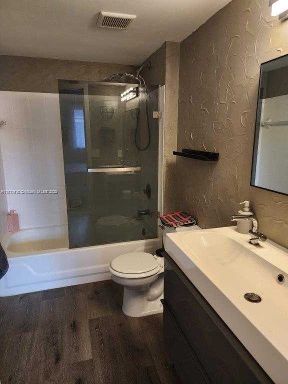 Small Image of 460 SOUTH PARK RD #6-209, Hollywood Number 6