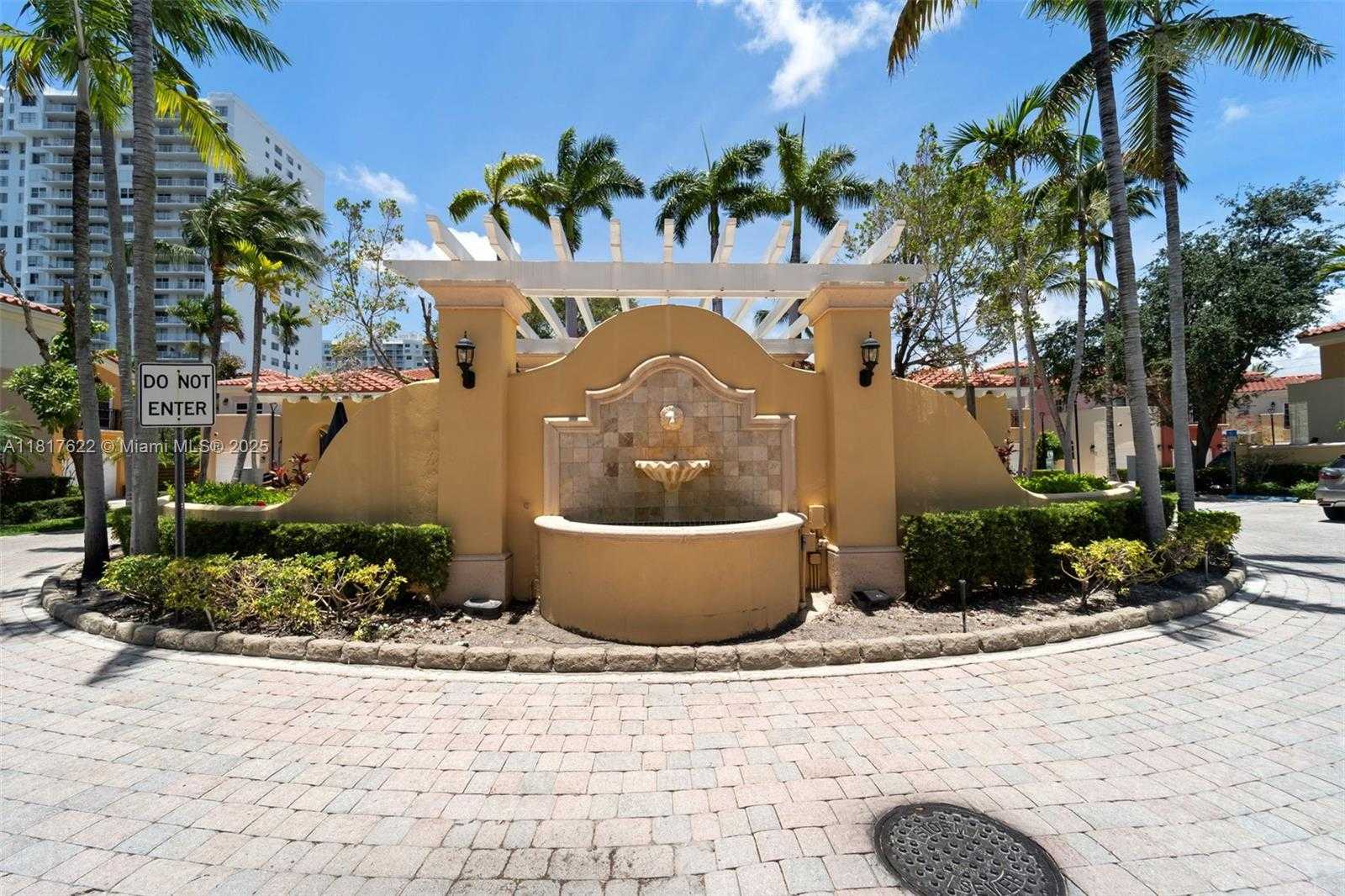 Small Image of 18475 NORTH EAST 30TH PL, Aventura Number 17