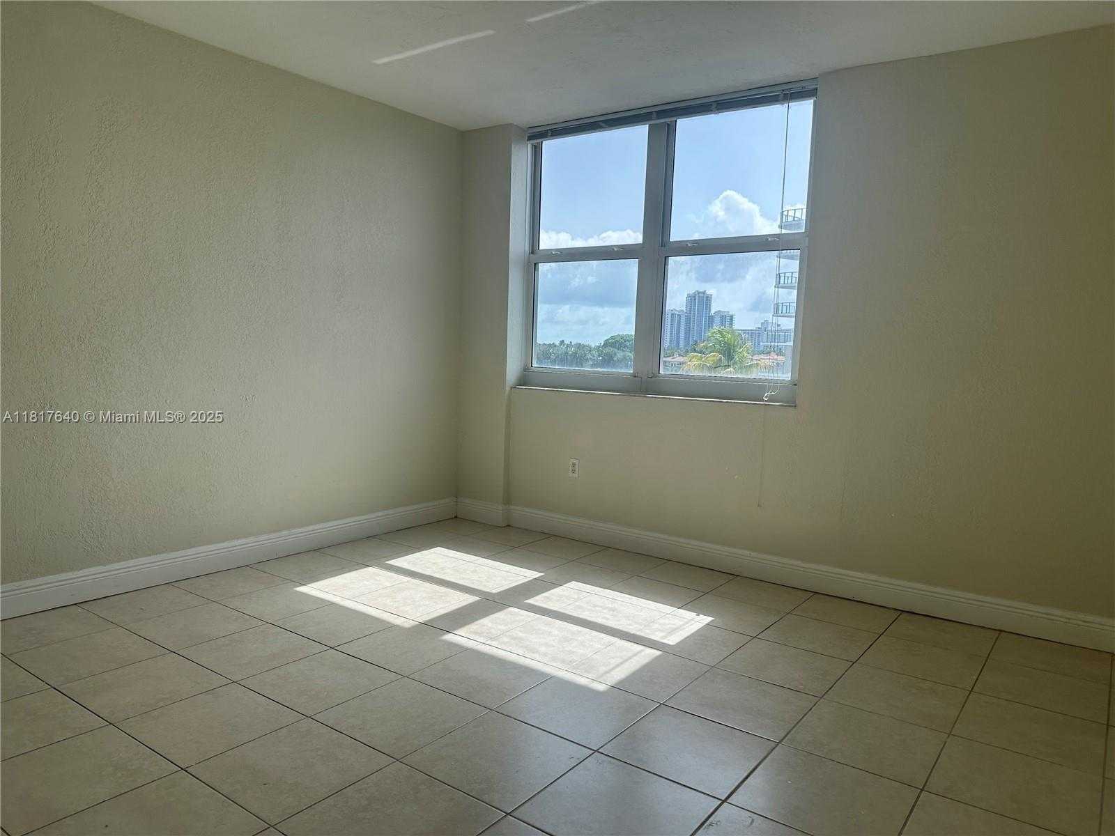 Small Image of 10350 WEST BAY HARBOR DR #4F, Bay Harbor Islands Number 14