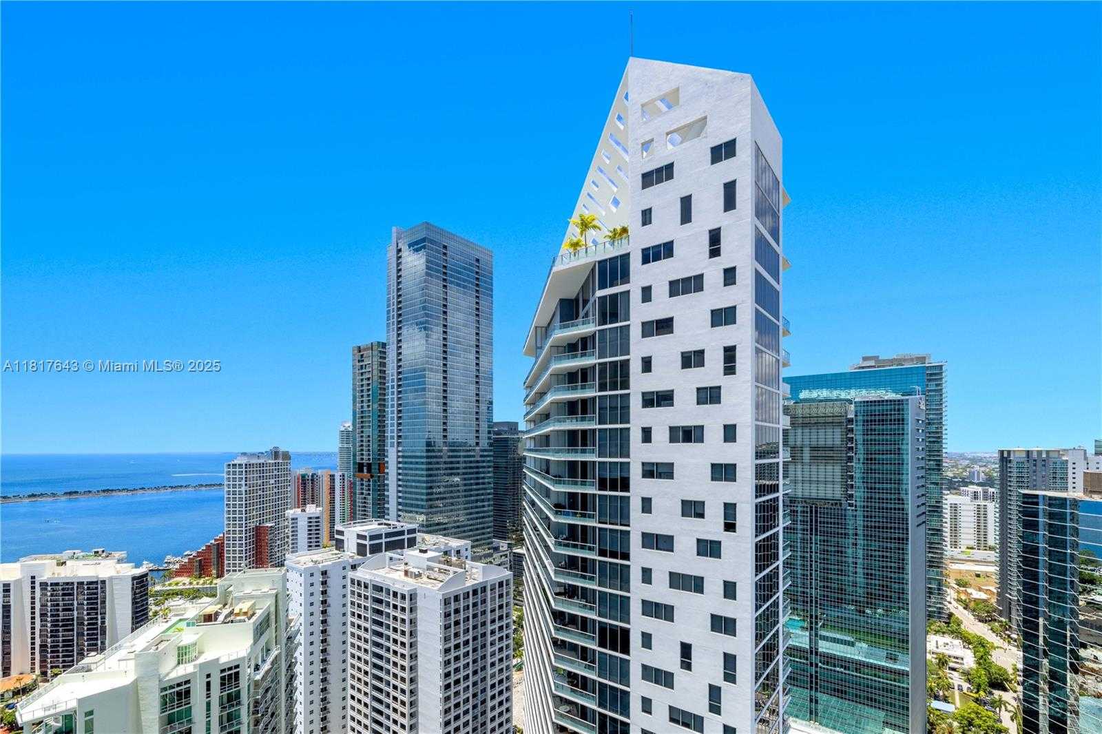 Small Image of 1331 BRICKELL BAY DR #4001, Miami Number 33
