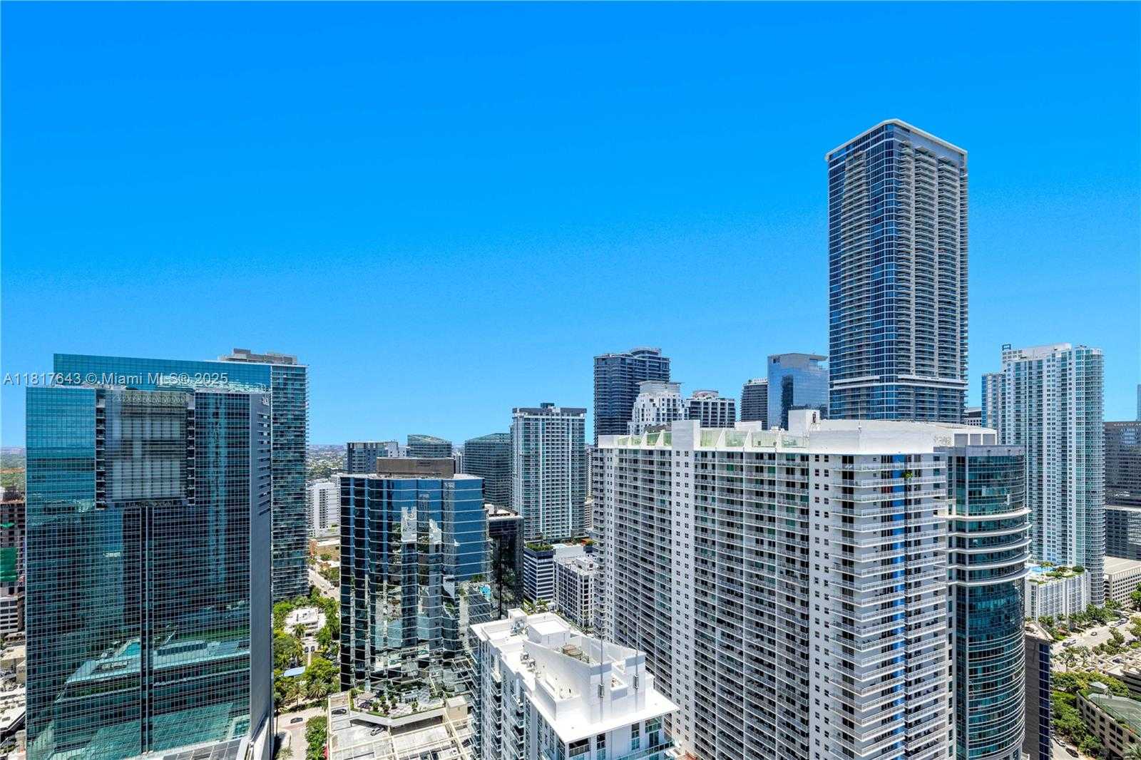 Small Image of 1331 BRICKELL BAY DR #4001, Miami Number 37