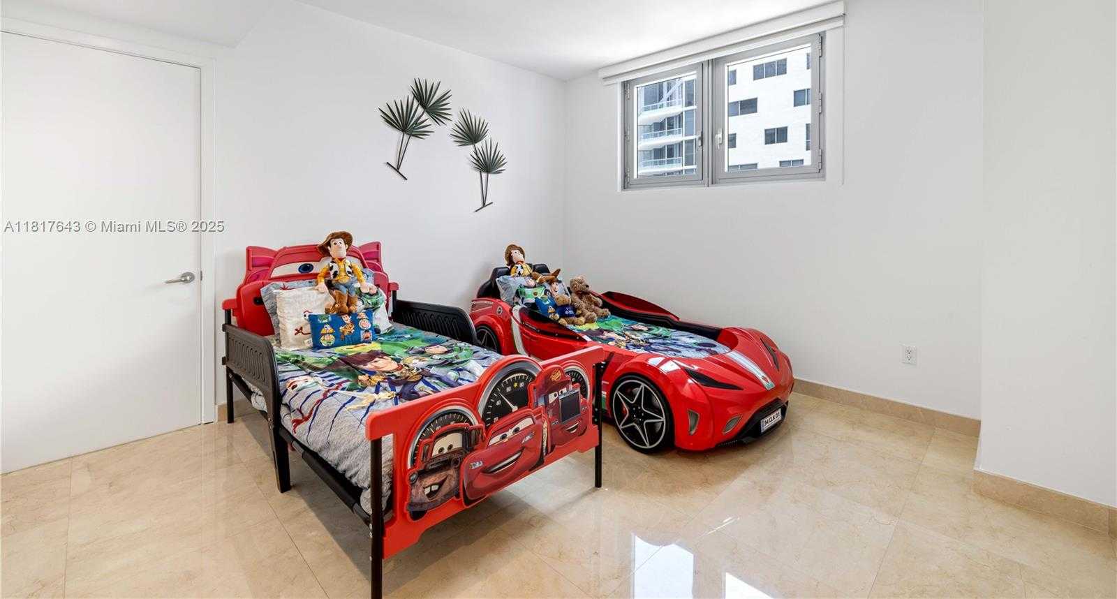 Small Image of 1331 BRICKELL BAY DR #4001, Miami Number 38