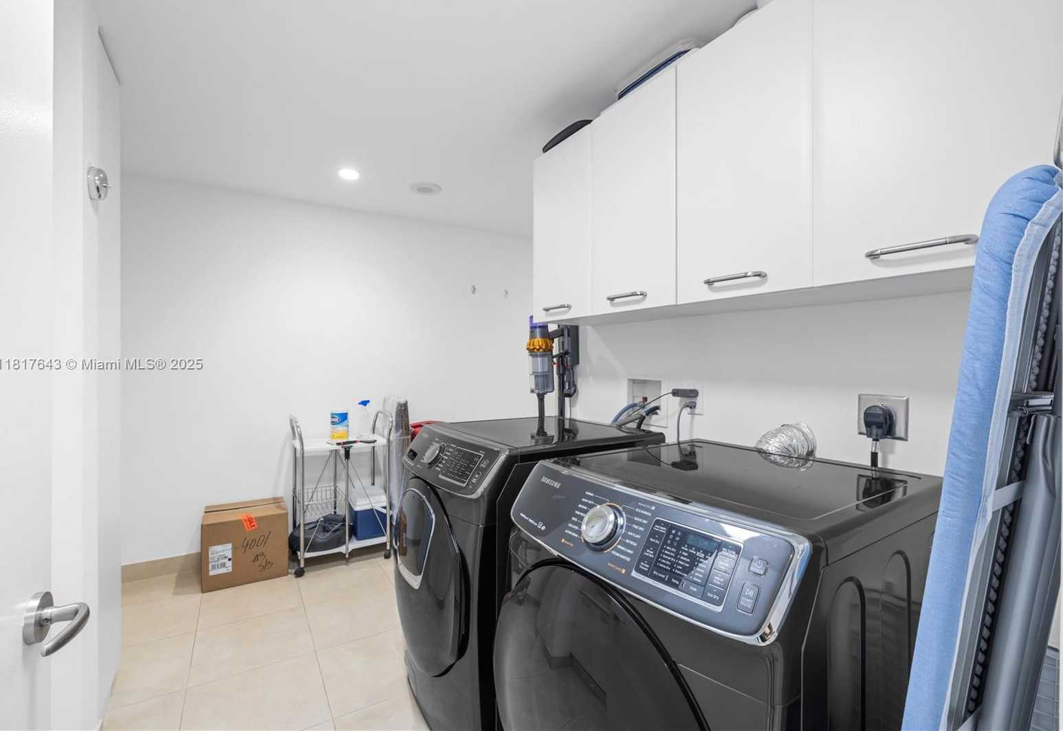 Small Image of 1331 BRICKELL BAY DR #4001, Miami Number 42