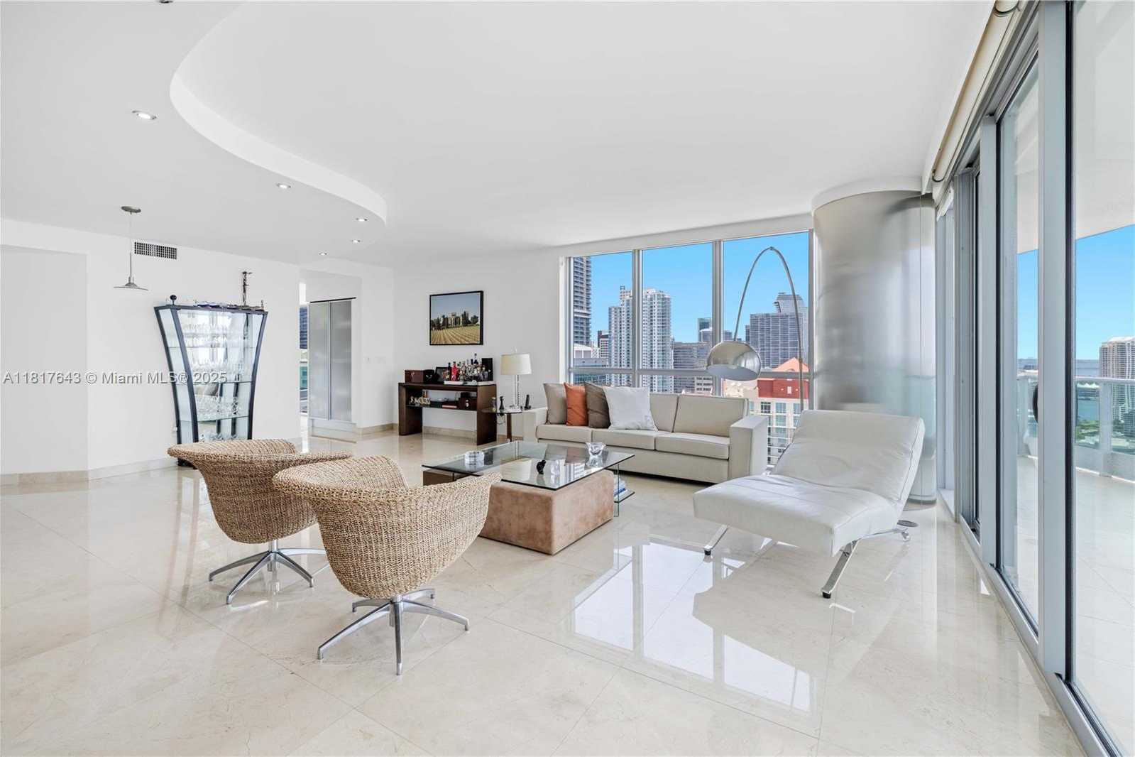 Small Image of 1331 BRICKELL BAY DR #4001, Miami Number 43