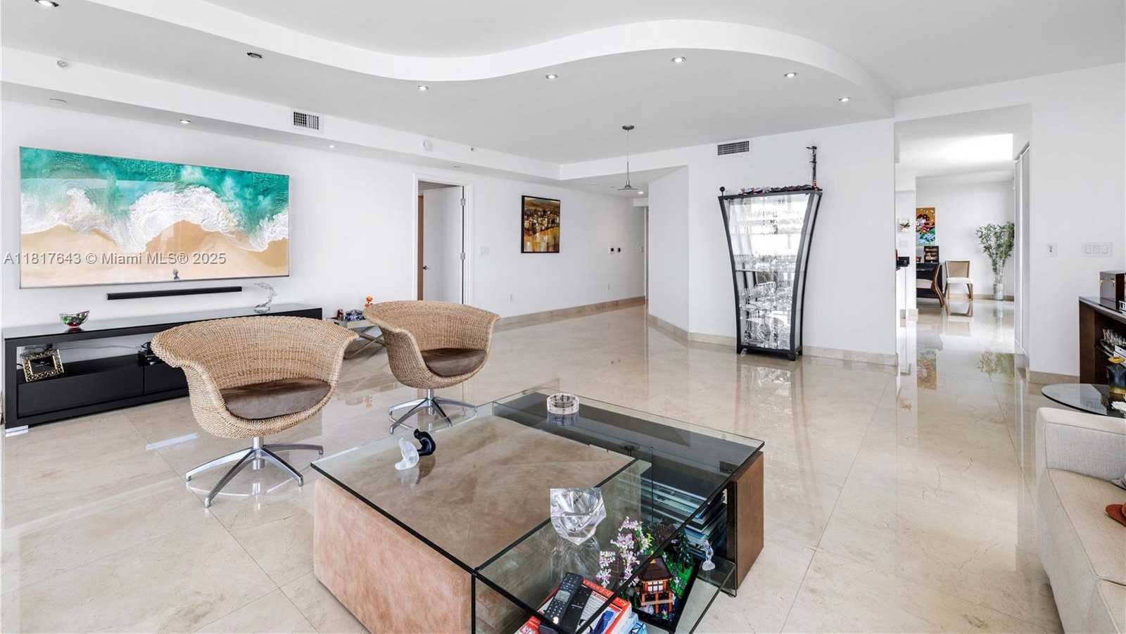 Small Image of 1331 BRICKELL BAY DR #4001, Miami Number 46