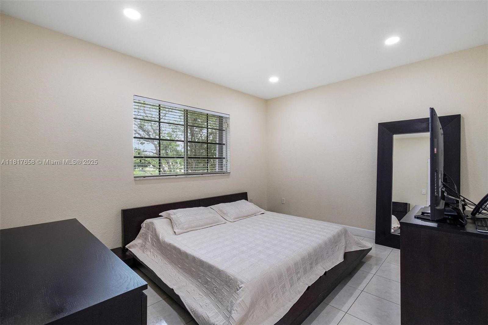 Small Image of 2741 NORTH EAST 4TH ST #204, Homestead Number 13