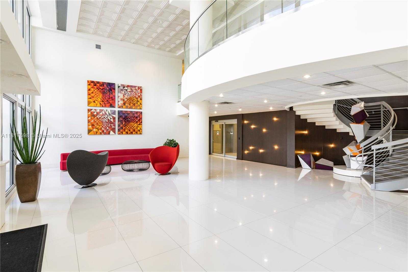 Small Image of 5701 COLLINS AVE #307, Miami Beach Number 26