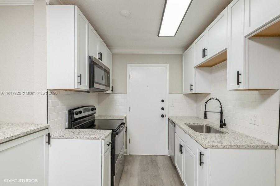 Small Image of 7244 SOUTH WEST 94TH PL #C1, Miami Number 4