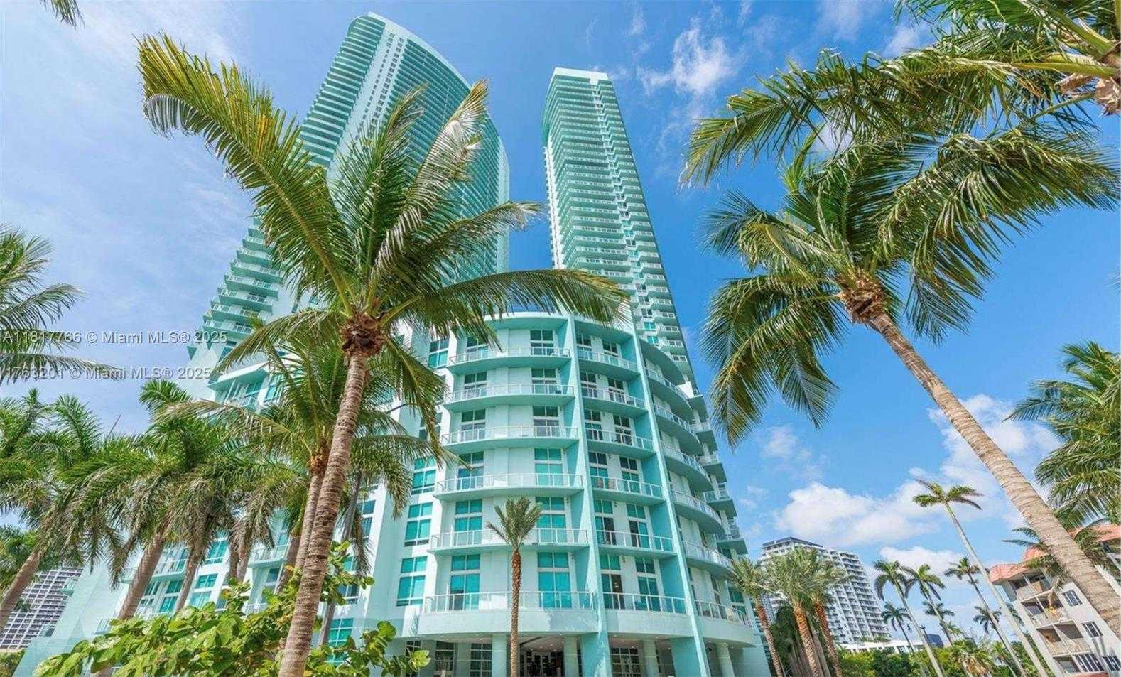 Small Image of 1900 NORTH BAYSHORE DR #3909, Miami Number 25