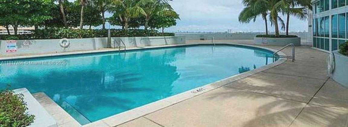 Small Image of 1900 NORTH BAYSHORE DR #3909, Miami Number 26