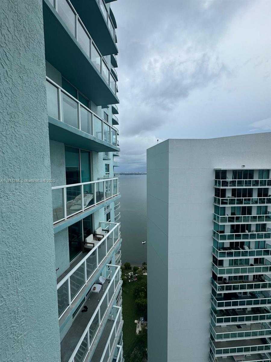 Small Image of 1900 NORTH BAYSHORE DR #3909, Miami Number 3