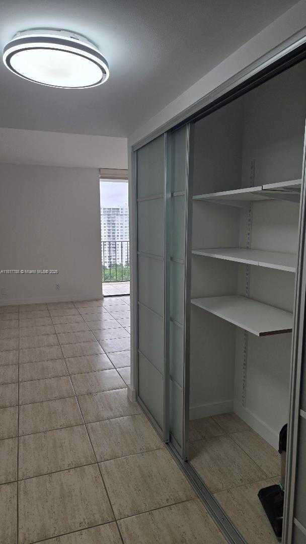 Small Image of 18181 NORTH EAST 31ST CT #1801, Aventura Number 4