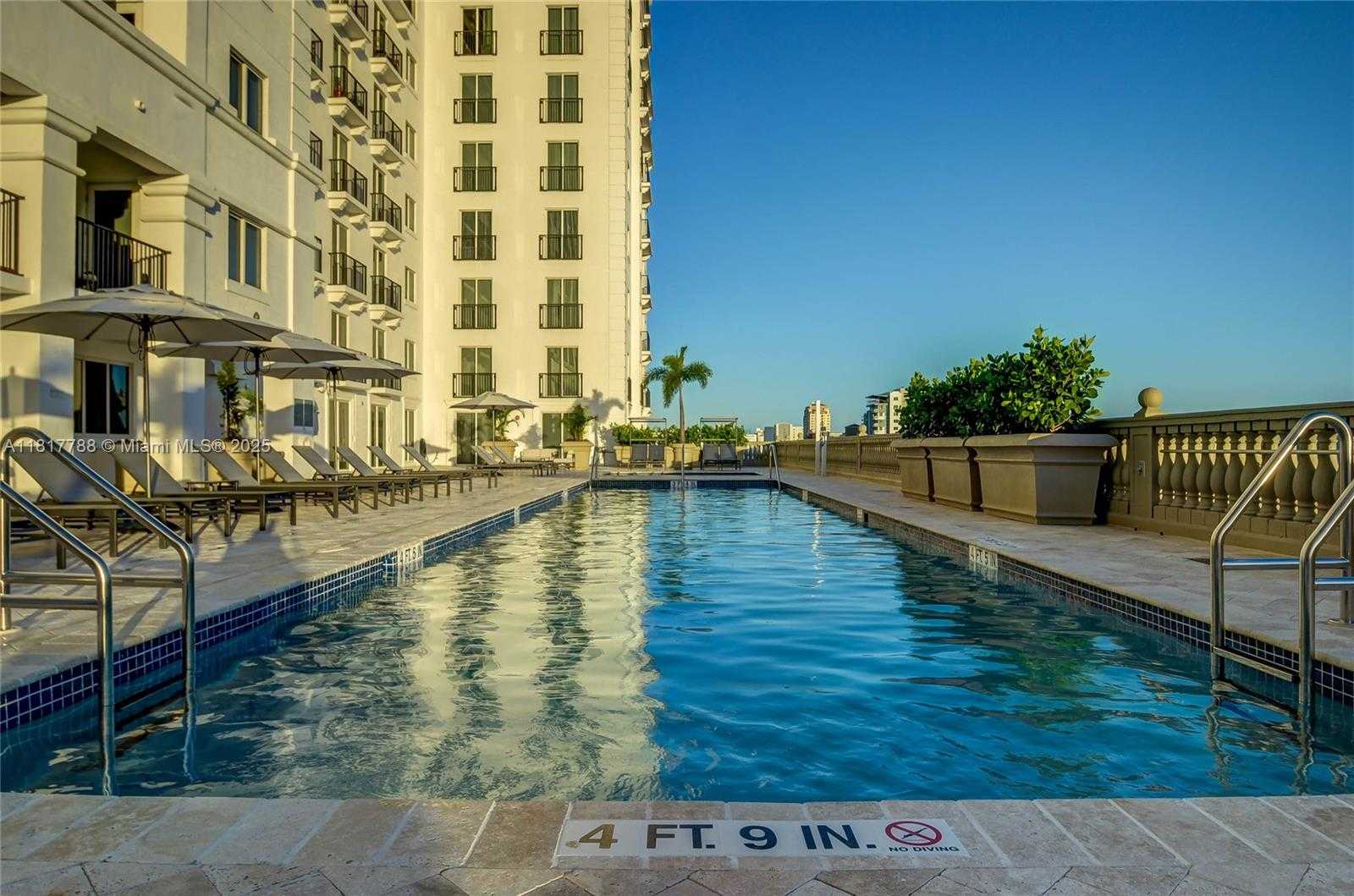 Small Image of 10 ARAGON AVE #919, Coral Gables Number 25