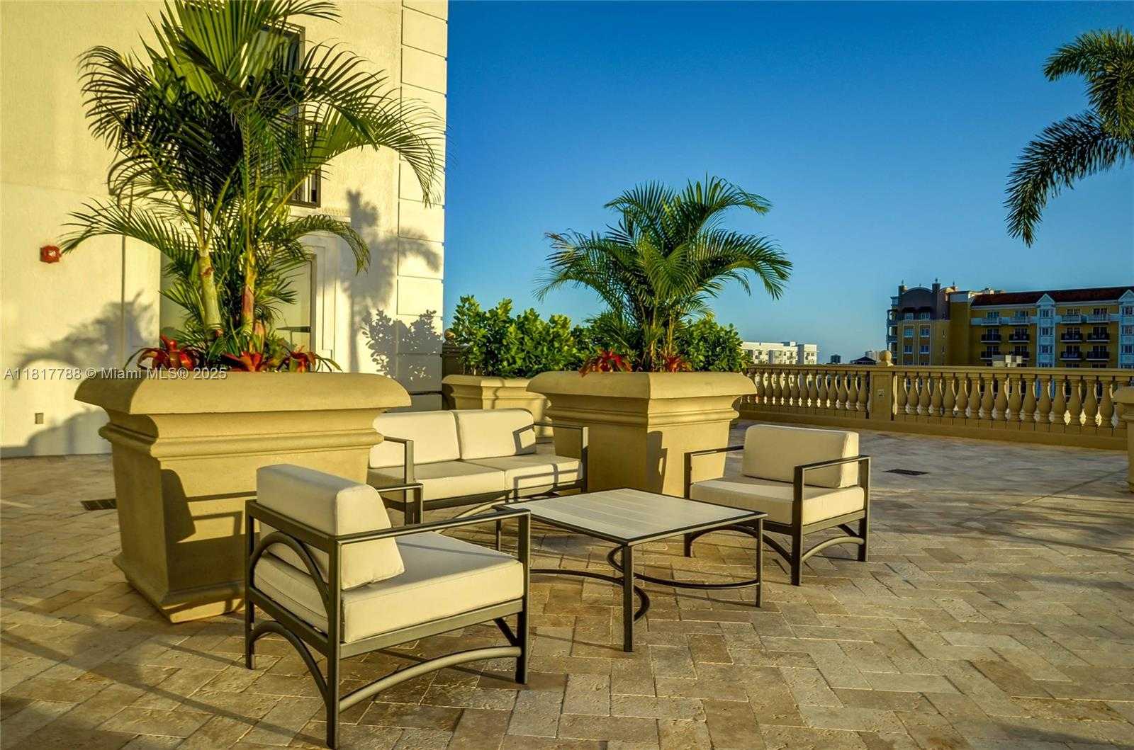 Small Image of 10 ARAGON AVE #919, Coral Gables Number 27