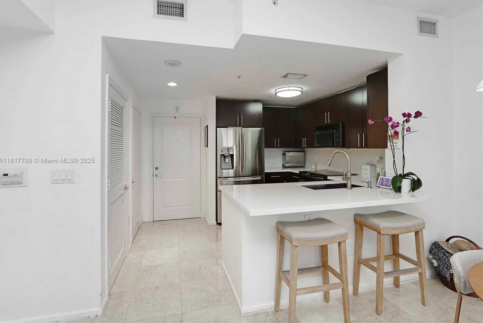 Small Image of 10 ARAGON AVE #919, Coral Gables Number 8