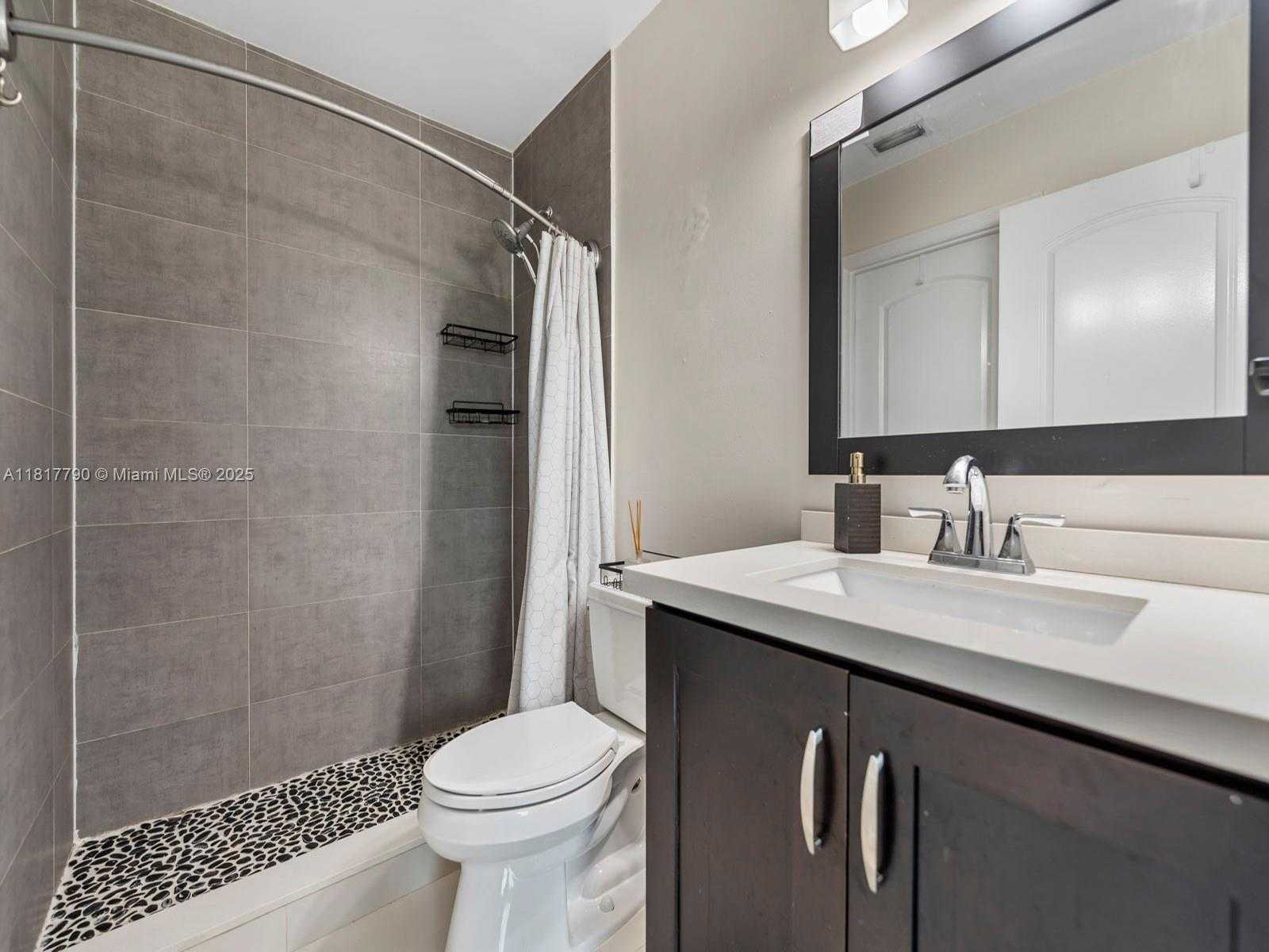 Small Image of 10421 SOUTH WEST 157TH PL #301, Miami Number 19