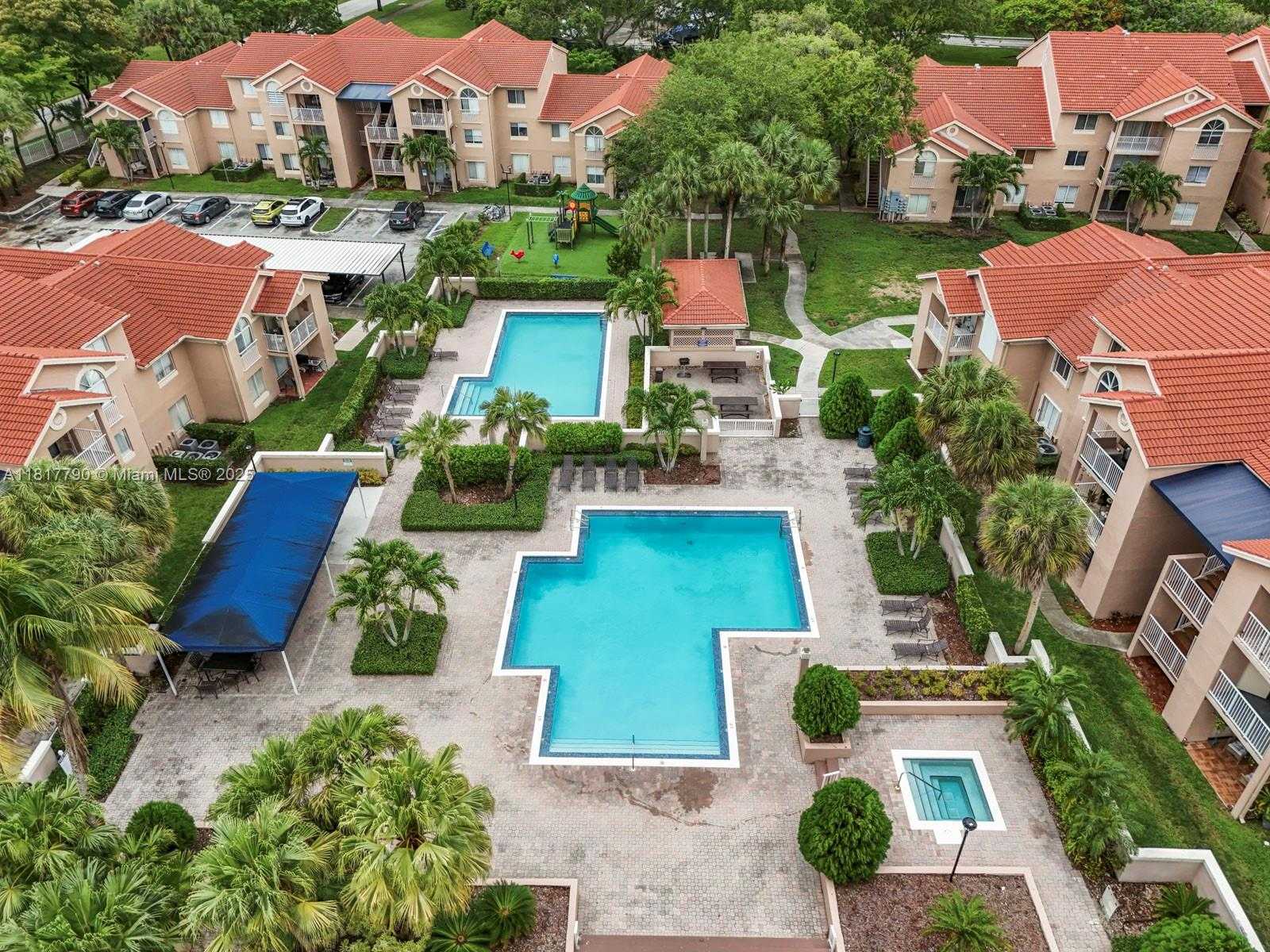 Small Image of 10421 SOUTH WEST 157TH PL #301, Miami Number 28