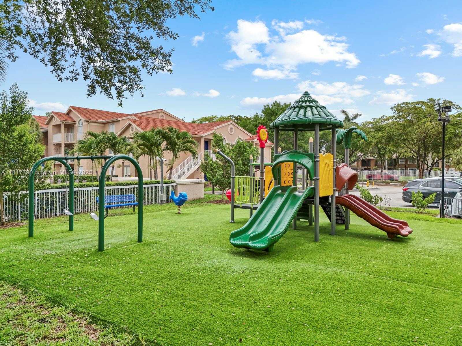 Small Image of 10421 SOUTH WEST 157TH PL #301, Miami Number 30