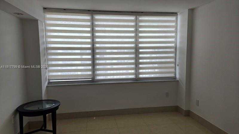 Small Image of 18051 BISCAYNE BLVD #1501, Aventura Number 15
