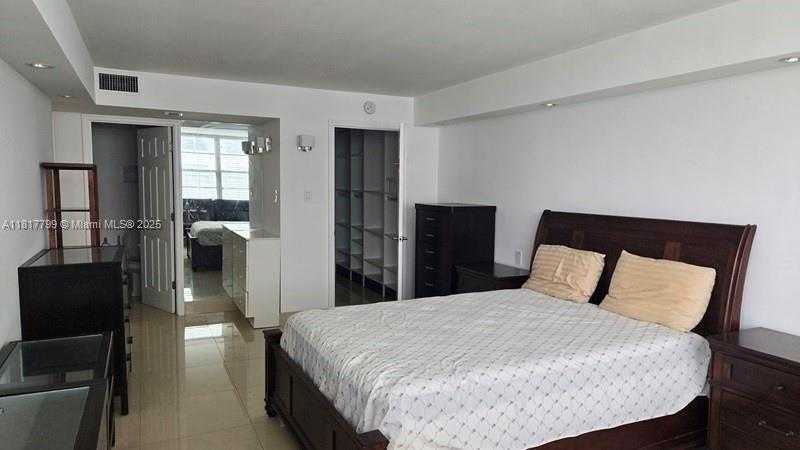 Small Image of 18051 BISCAYNE BLVD #1501, Aventura Number 18