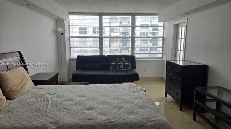 Small Image of 18051 BISCAYNE BLVD #1501, Aventura Number 19
