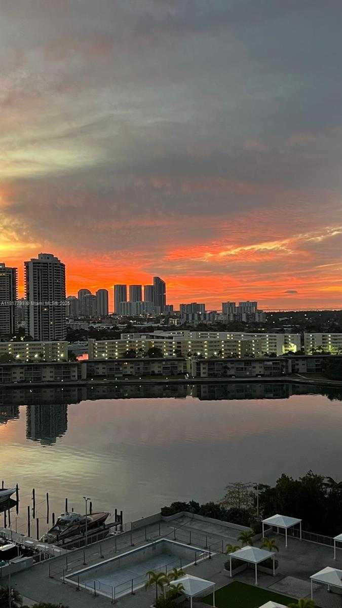 Small Image of 18051 BISCAYNE BLVD #1501, Aventura Number 30
