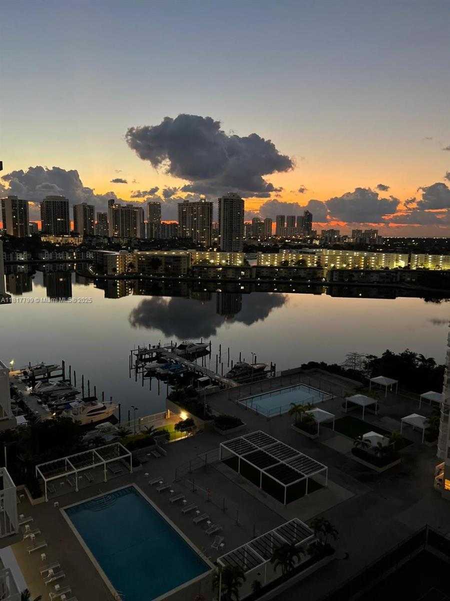 Small Image of 18051 BISCAYNE BLVD #1501, Aventura Number 37