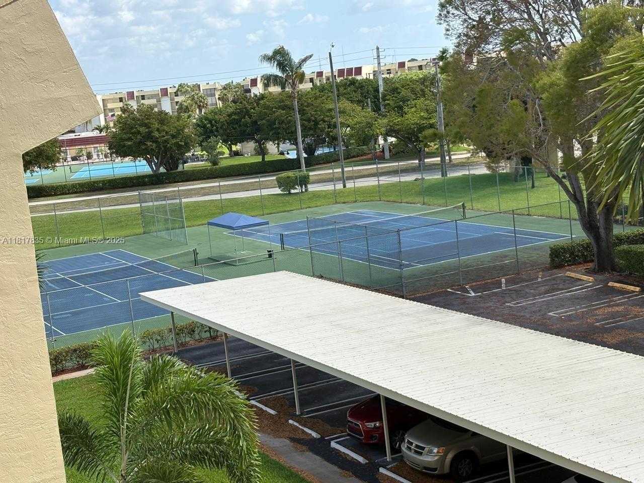 Small Image of 23385 SOUTH BARWOOD LN S #408, Boca Raton Number 25