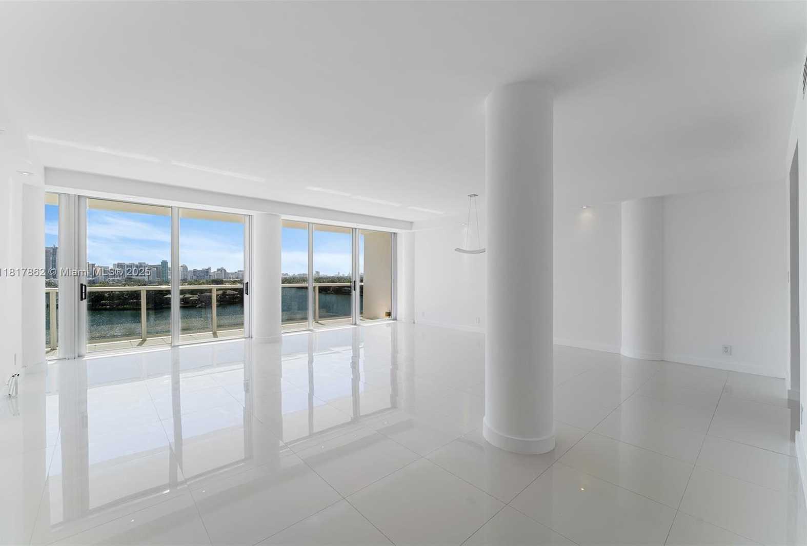 Small Image of 900 BAY DR #904, Miami Beach Number 16
