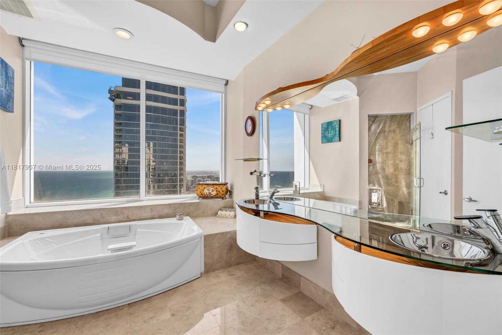 Small Image of 18101 COLLINS AVE #5401, Sunny Isles Beach Number 16