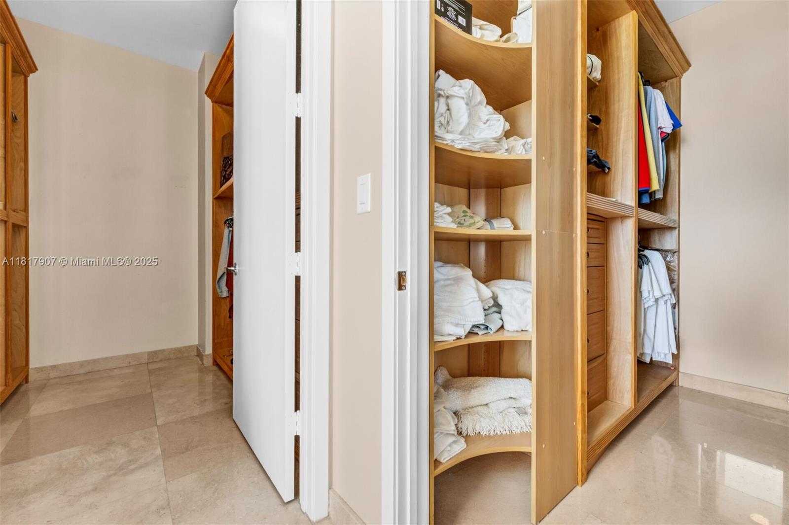 Small Image of 18101 COLLINS AVE #5401, Sunny Isles Beach Number 18