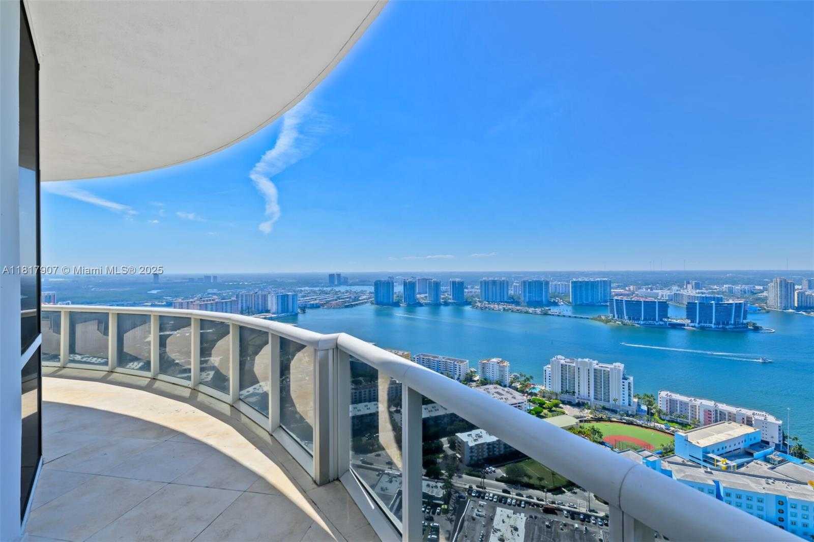 Small Image of 18101 COLLINS AVE #5401, Sunny Isles Beach Number 3